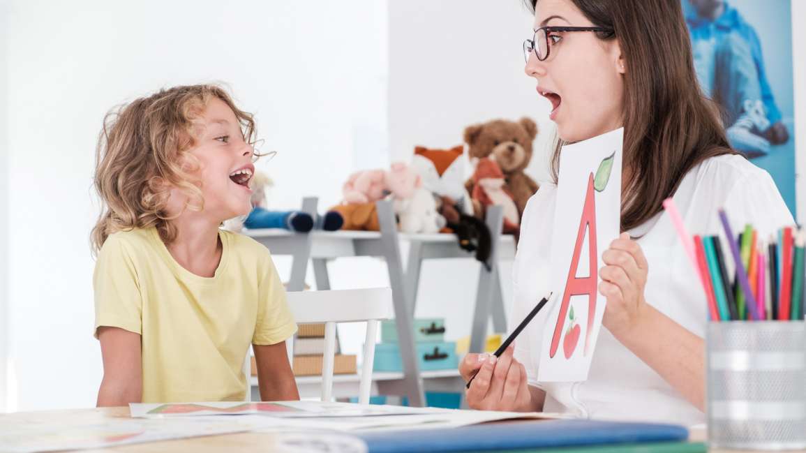 What is a speech pathologist?